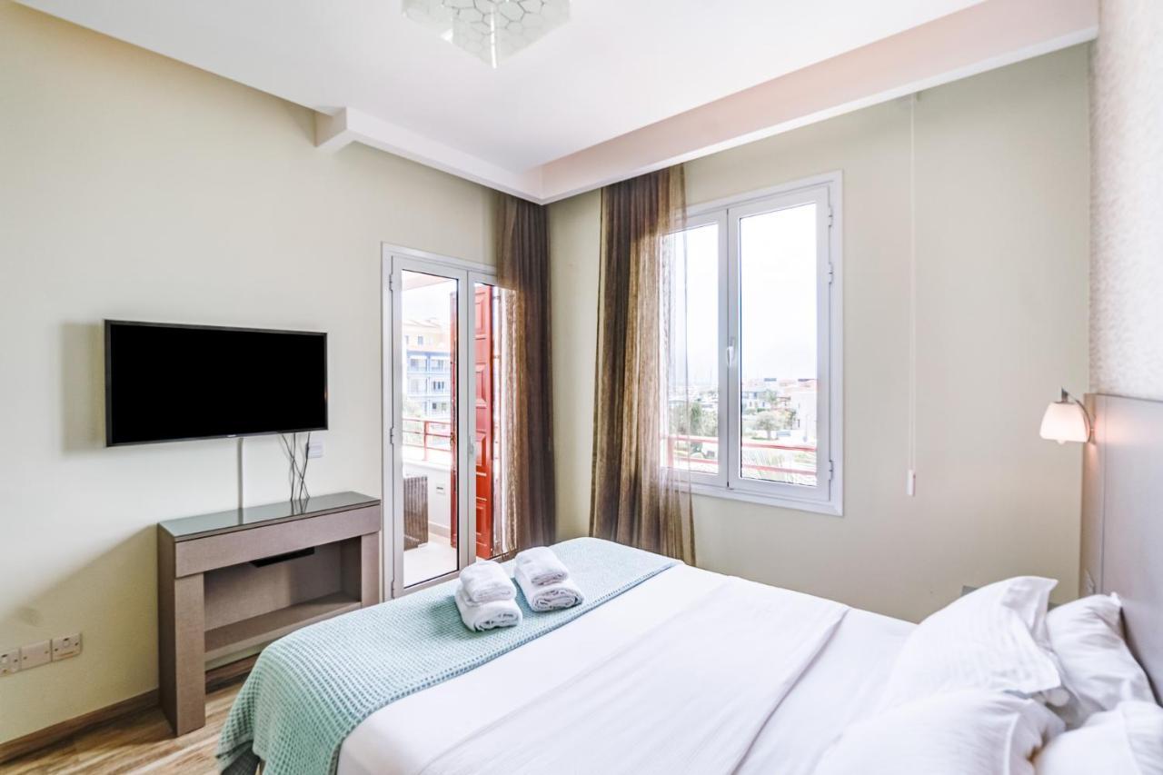 Limassol Marina Nereids D22 By Ezoria Villas Exteriér fotografie